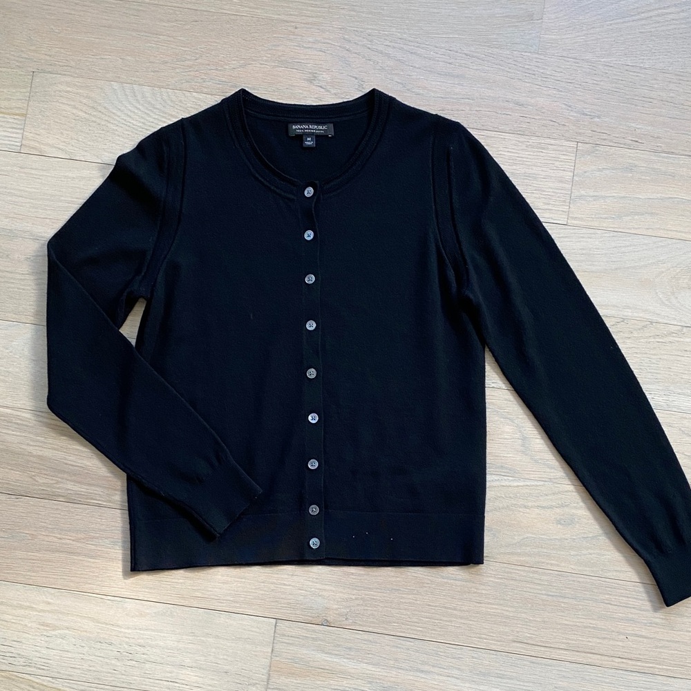 Banana Republic Black Cardigan - 100% Merino Wool
